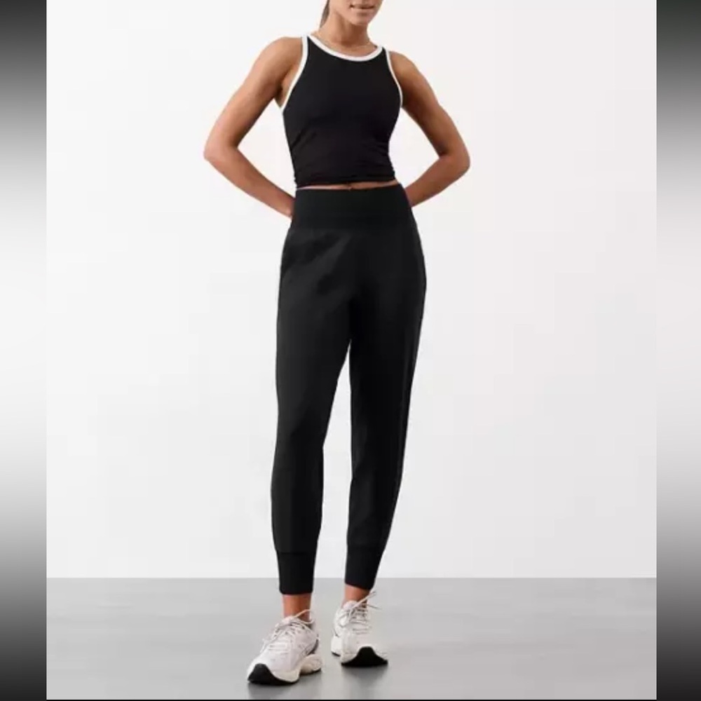 Athleta Women's Venice Jogger Pants Color Black Size large